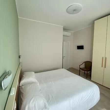 Meeting Hotel 3*