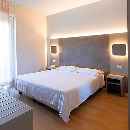 Meeting Hotel 3*